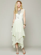 Irregular style lace dress